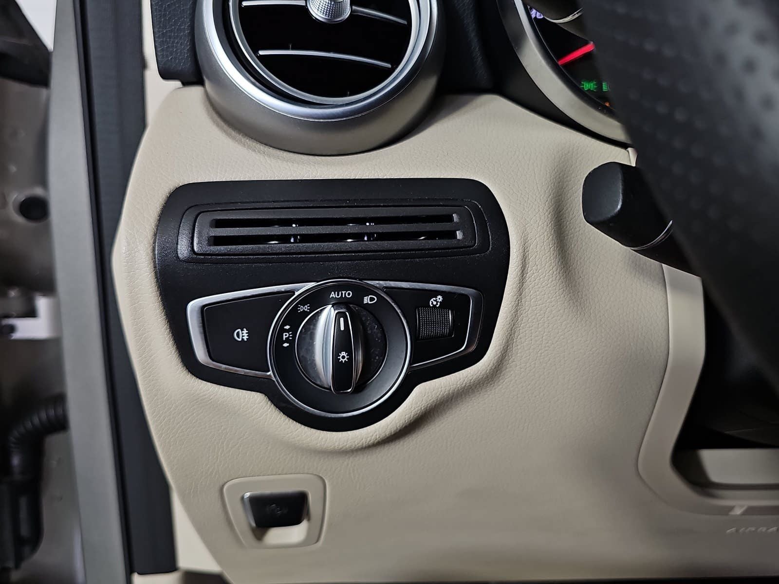 2019 Mercedes-Benz GLC GLC 300