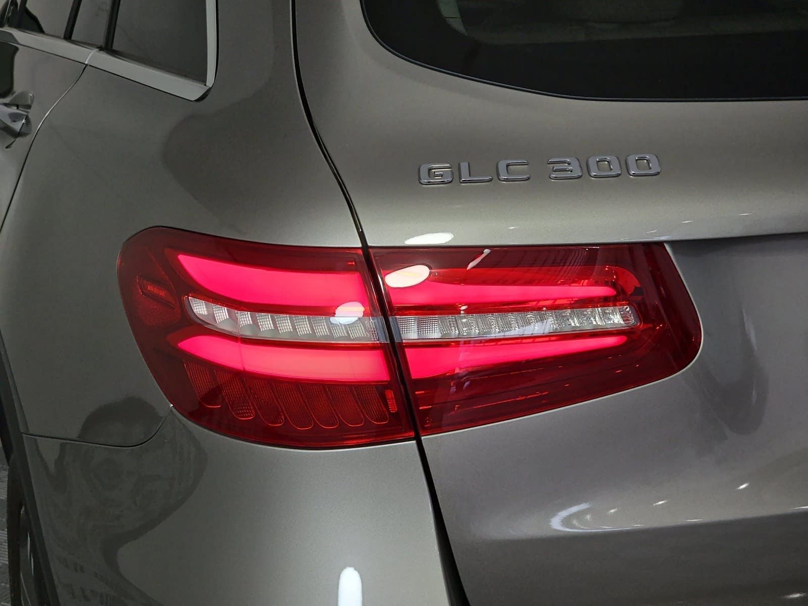 2019 Mercedes-Benz GLC GLC 300