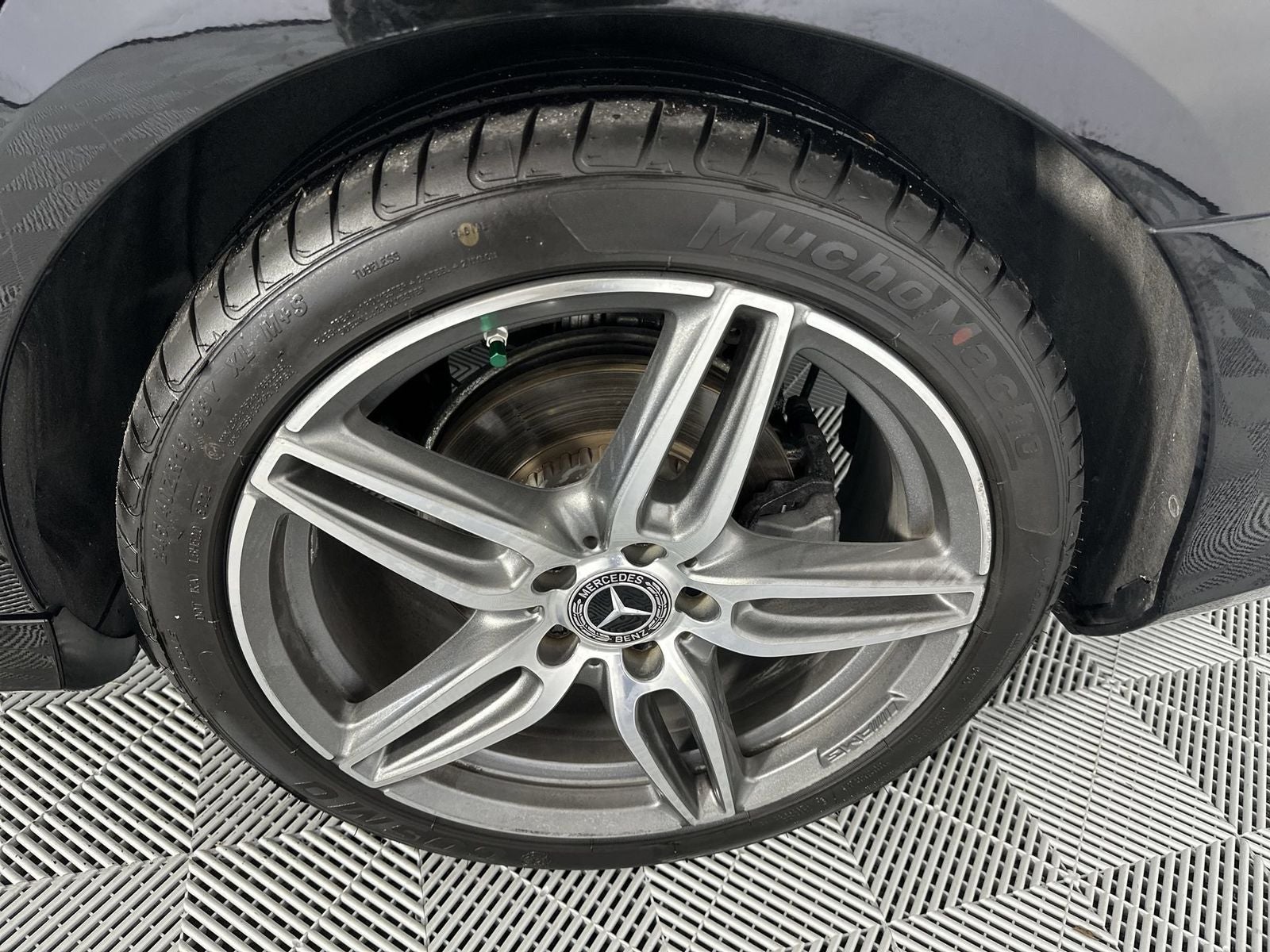 2018 Mercedes-Benz E-Class E 300
