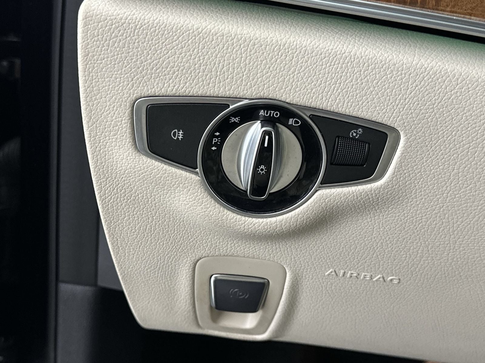 2018 Mercedes-Benz E-Class E 300