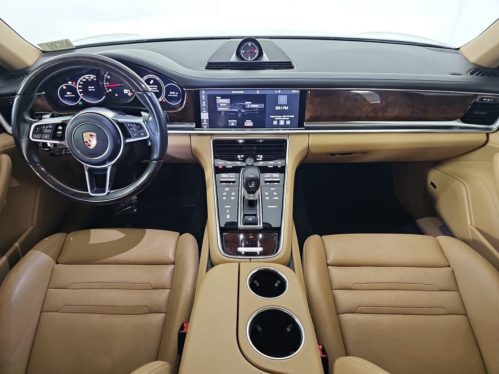2018 Porsche Panamera 4