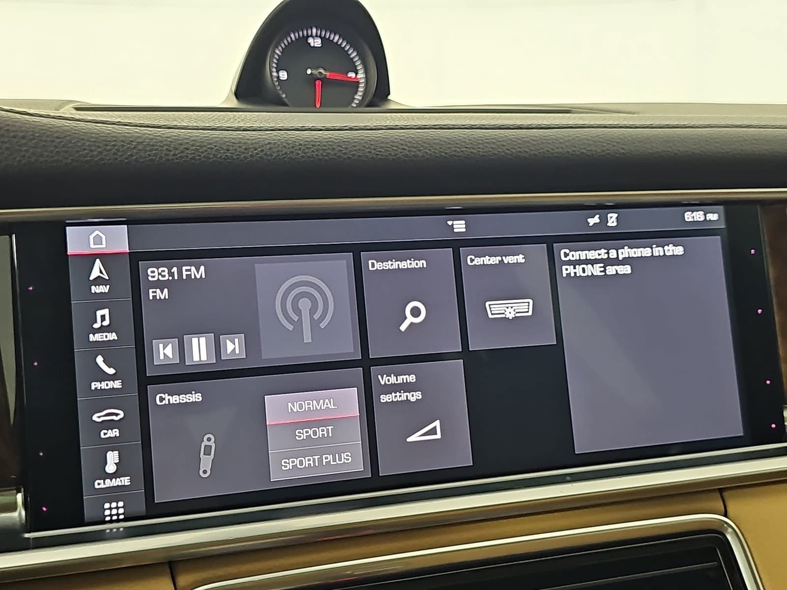 2018 Porsche Panamera 4