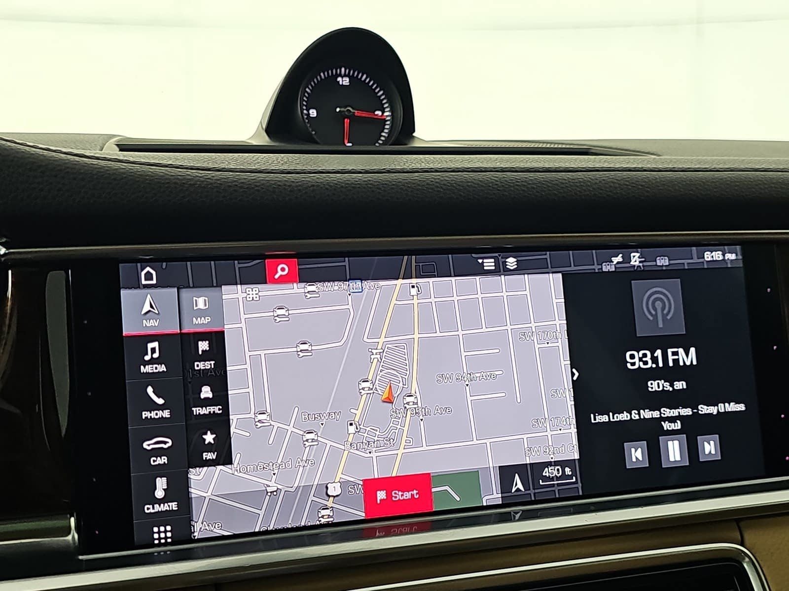 2018 Porsche Panamera 4