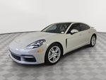 2018 Porsche Panamera 4