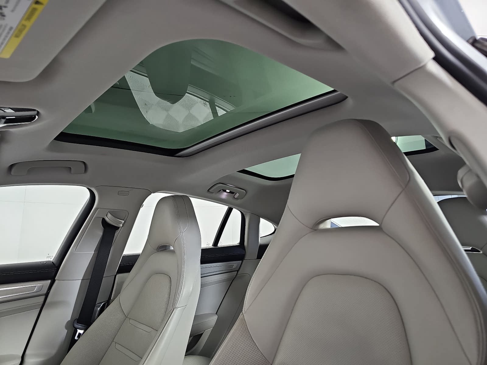 2018 Porsche Panamera 4S