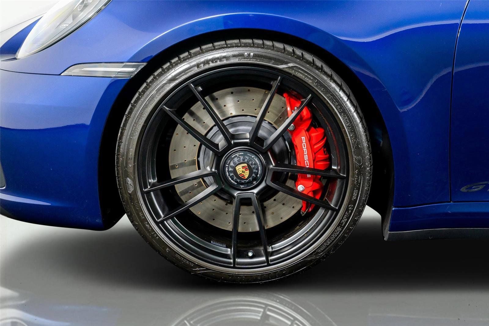 2024 Porsche 911 Carrera GTS