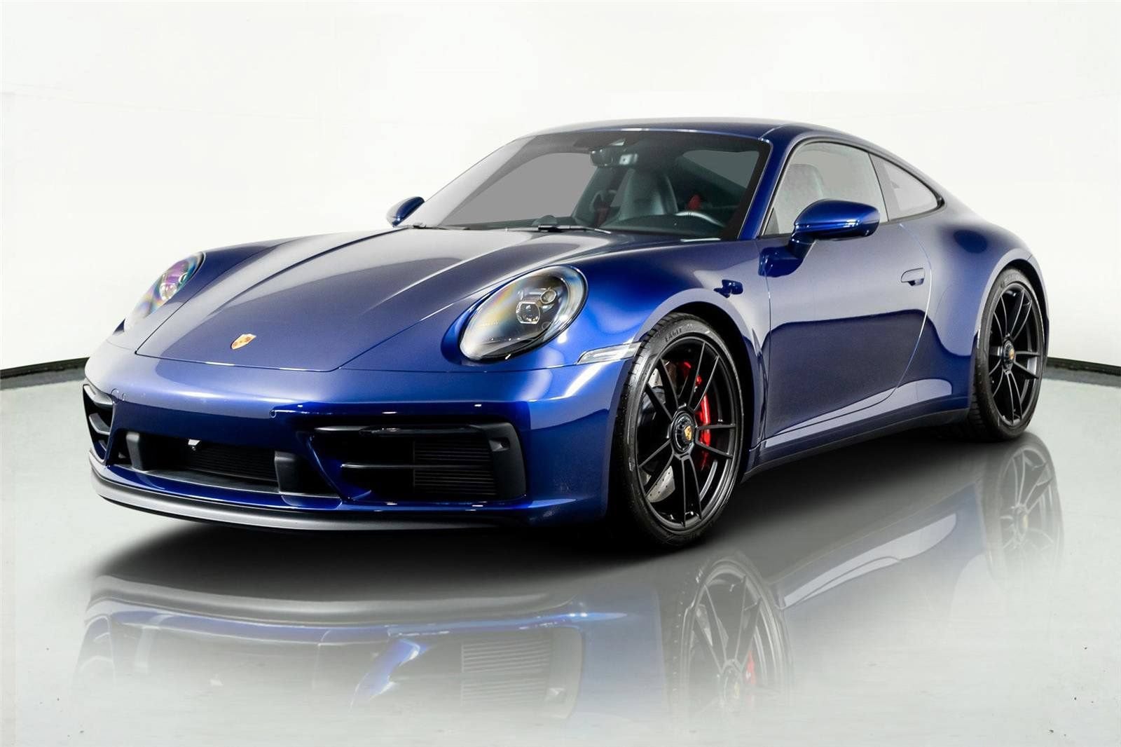 2024 Porsche 911 Carrera GTS