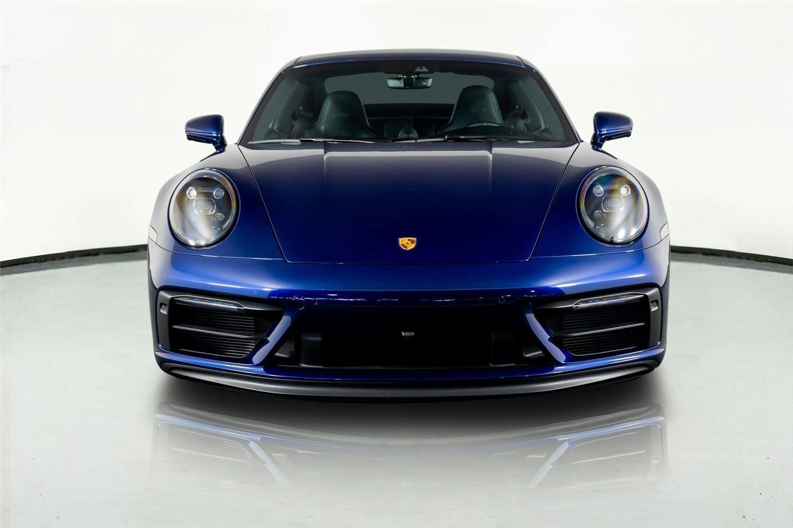 2024 Porsche 911 Carrera GTS