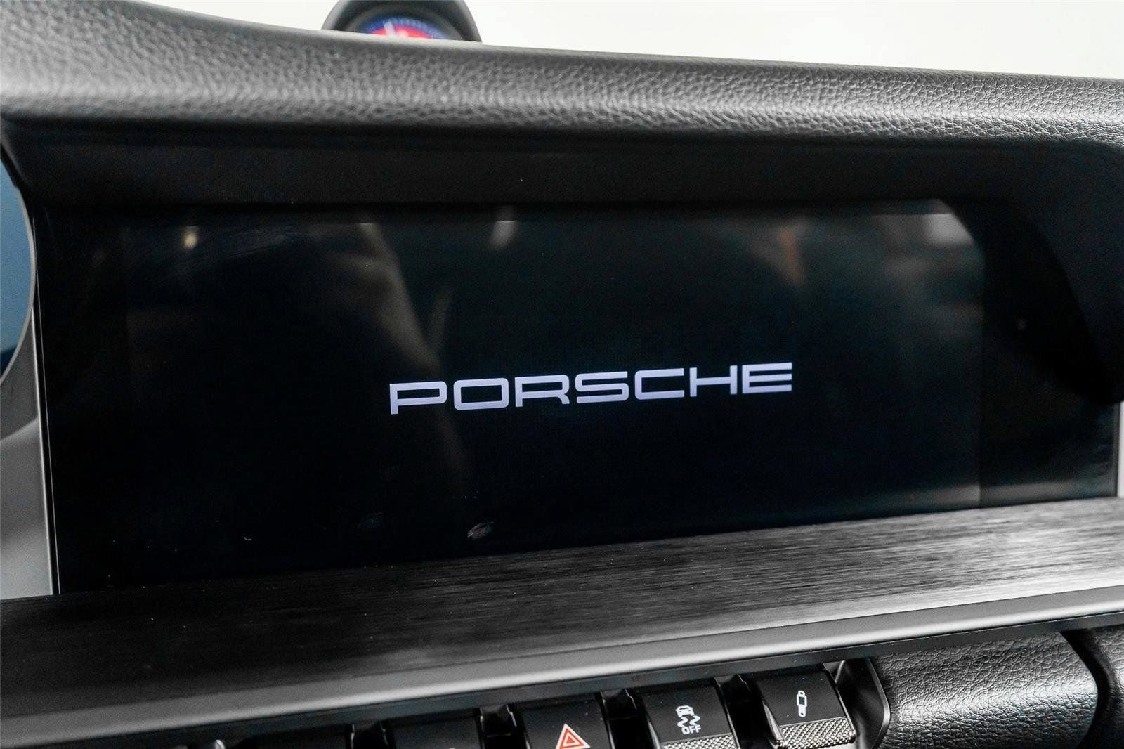 2024 Porsche 911 Carrera GTS