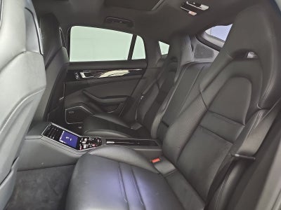 2021 Porsche Panamera Base