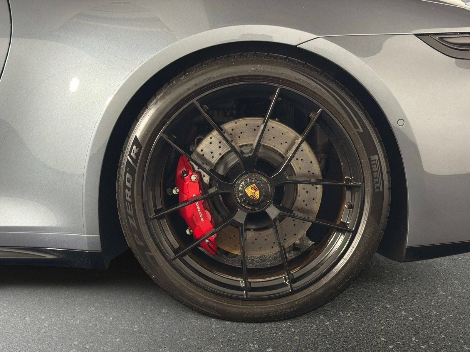 2026 Porsche 911 Carrera 4 GTS