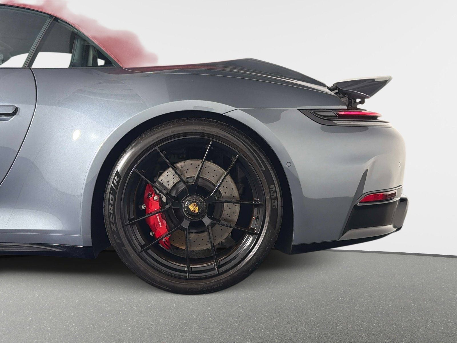 2026 Porsche 911 Carrera 4 GTS