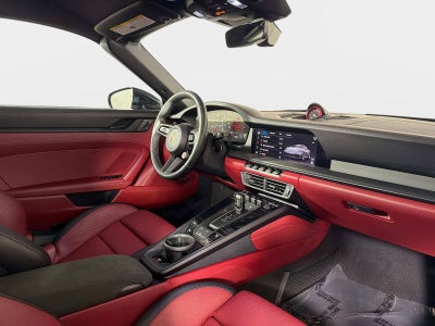 2026 Porsche 911 Carrera 4 GTS