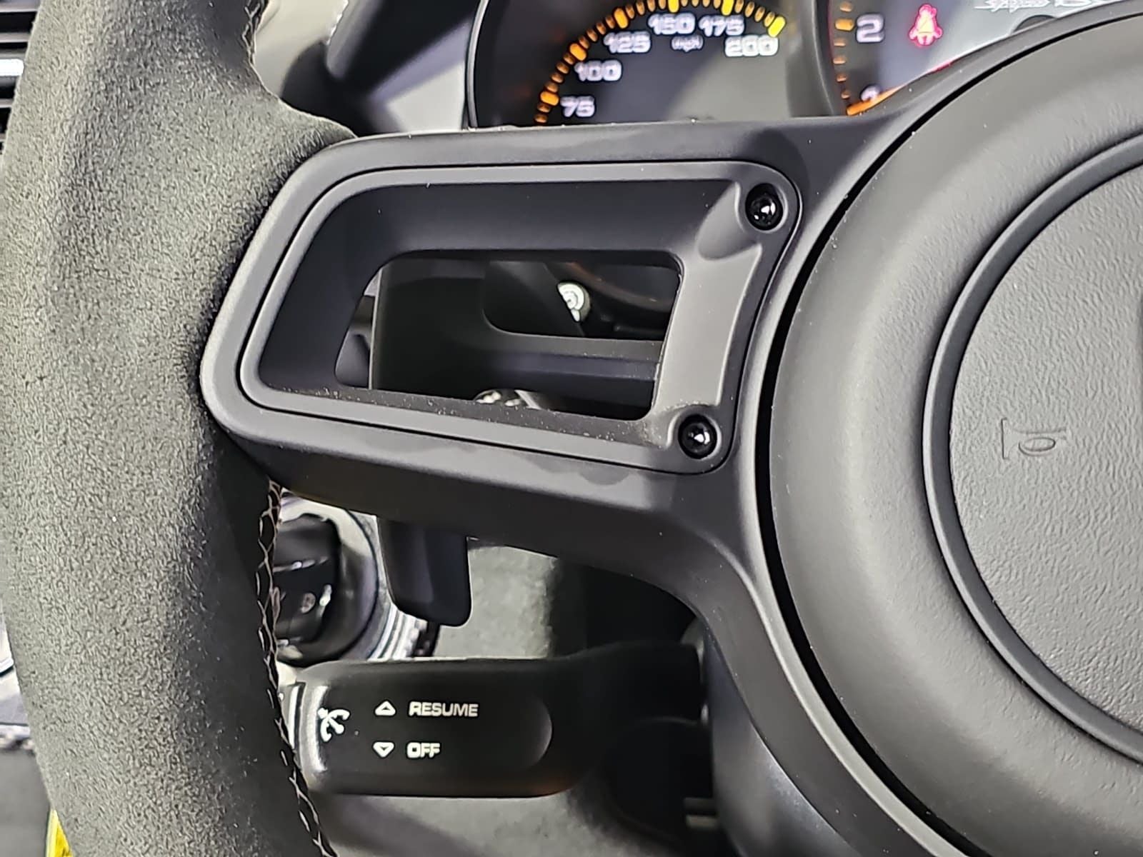 2025 Porsche 718 Spyder RS