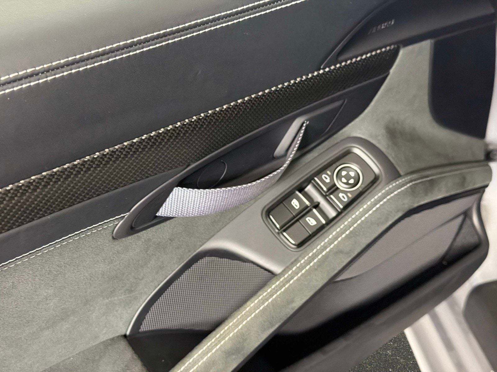 2025 Porsche 718 Spyder RS