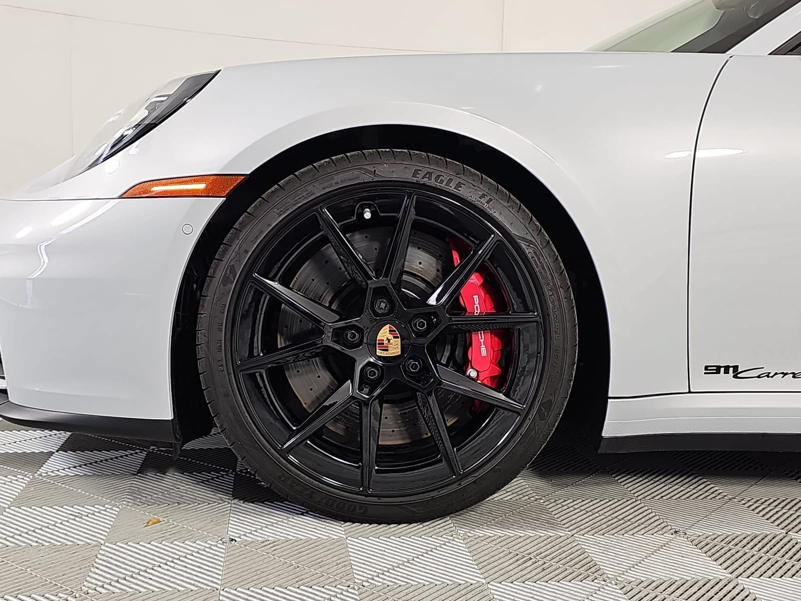 2025 Porsche 911 Carrera S