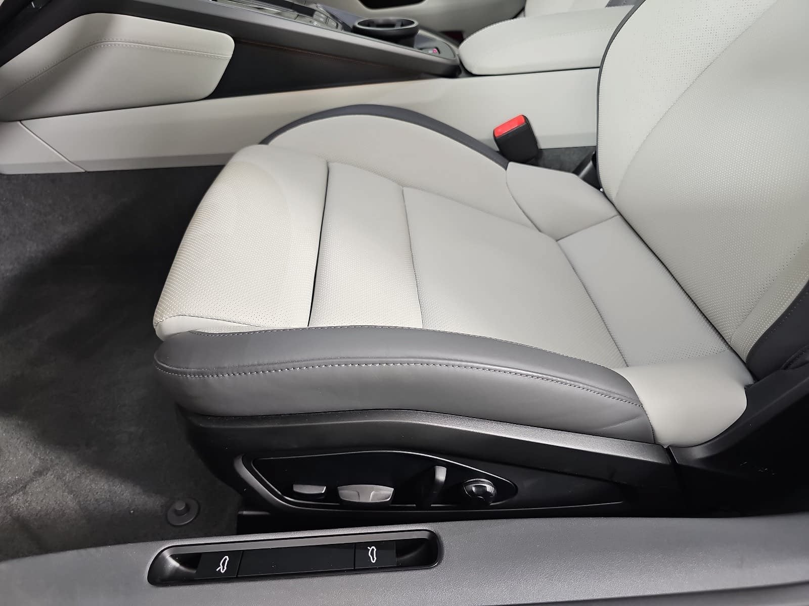 2025 Porsche 911 Carrera S