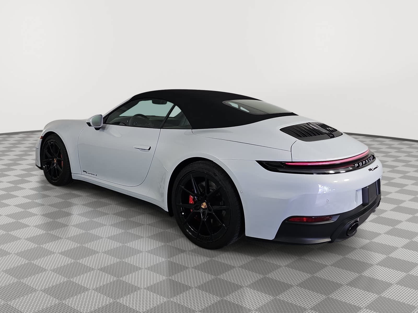 2025 Porsche 911 Carrera S