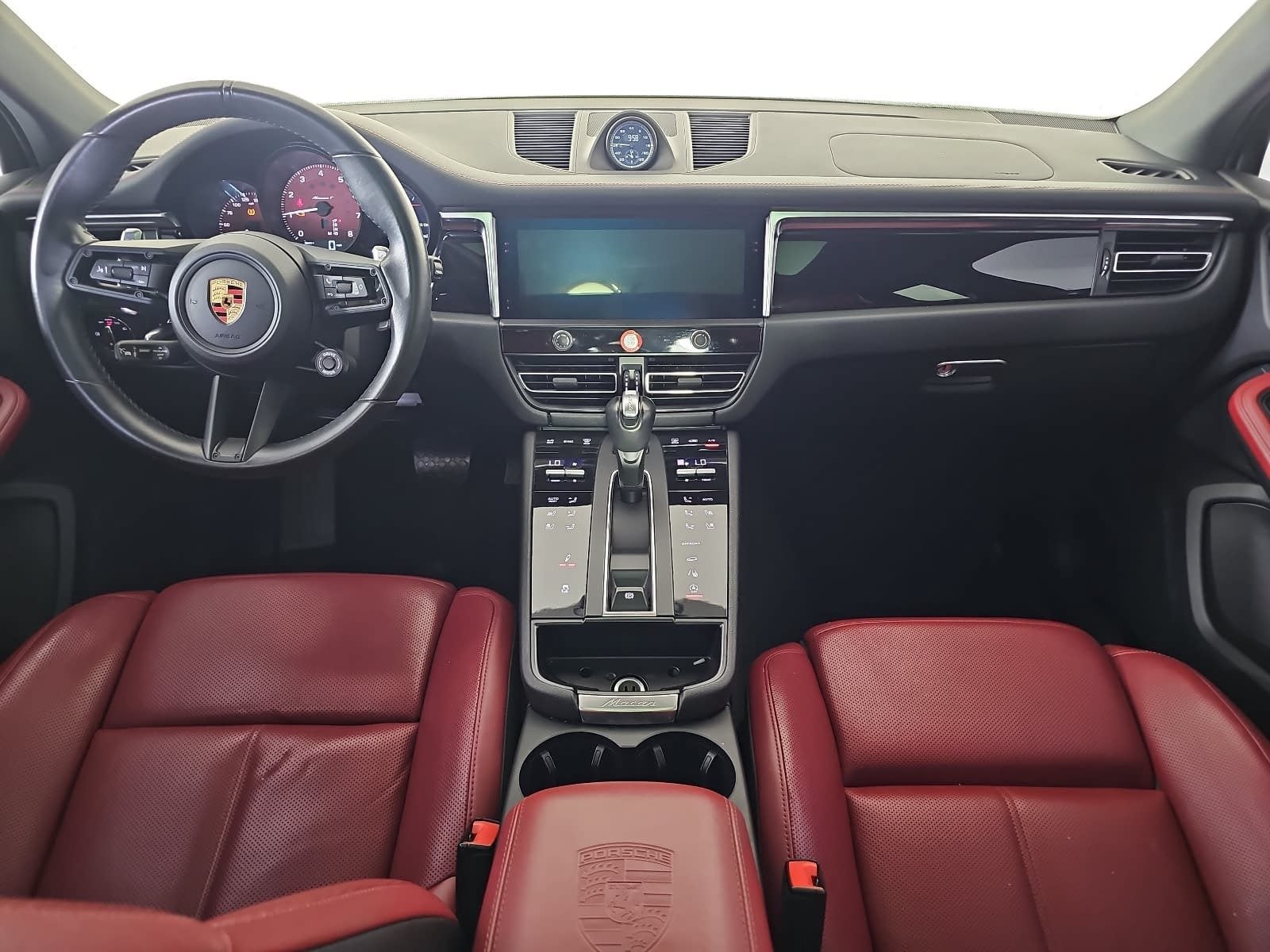 2024 Porsche Macan Base
