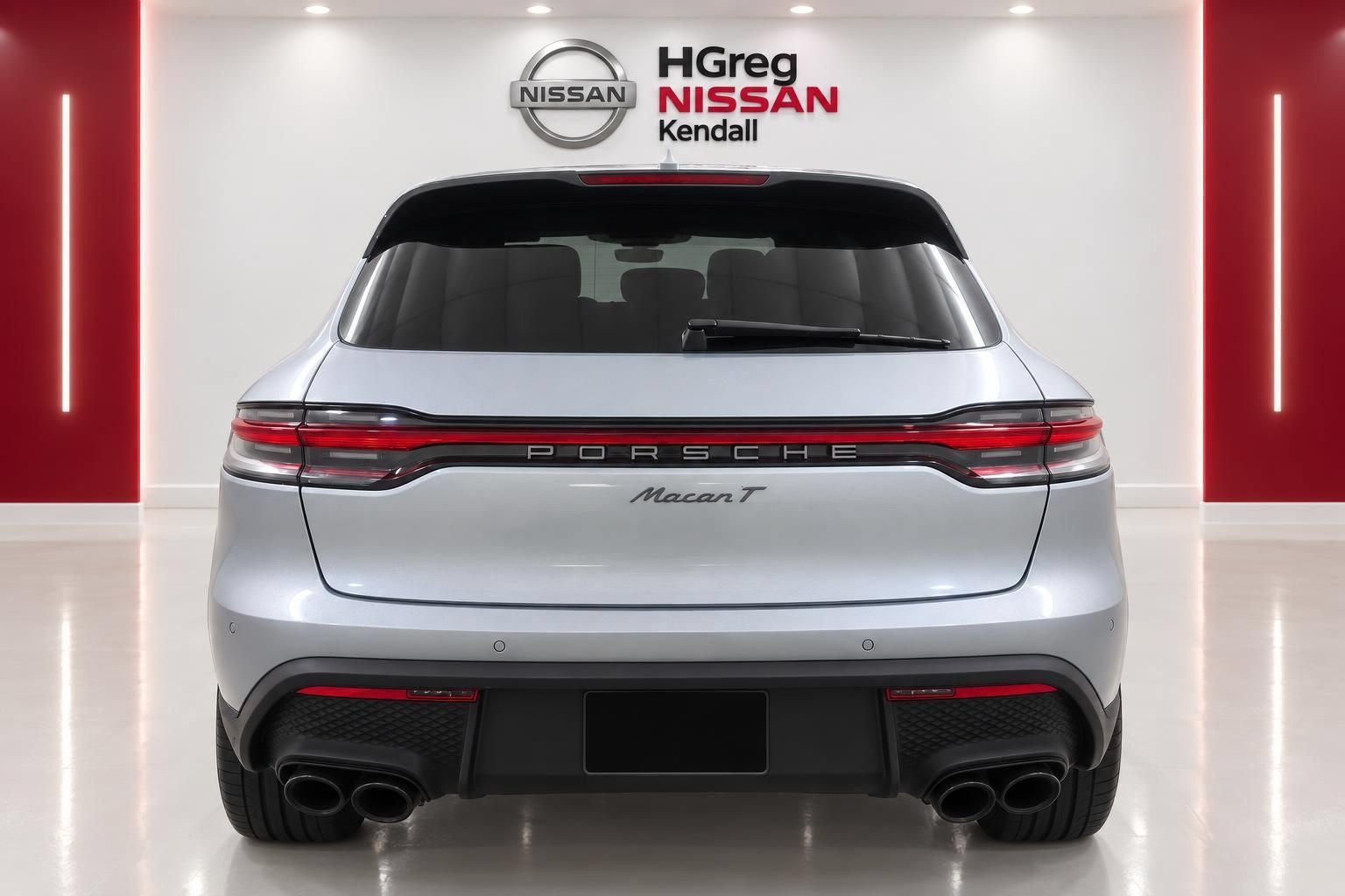 2024 Porsche Macan Base