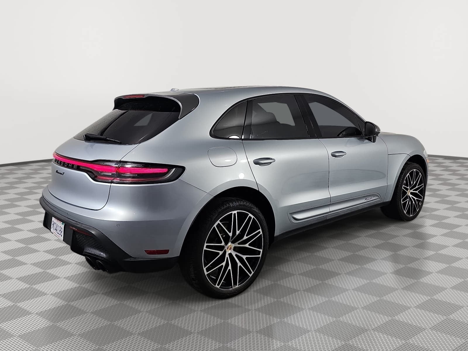 2024 Porsche Macan Base