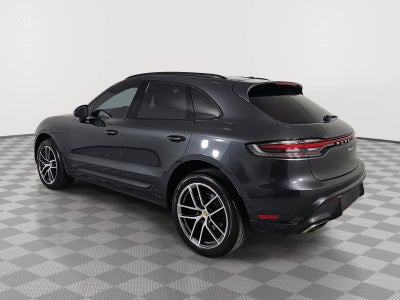 2025 Porsche Macan Base