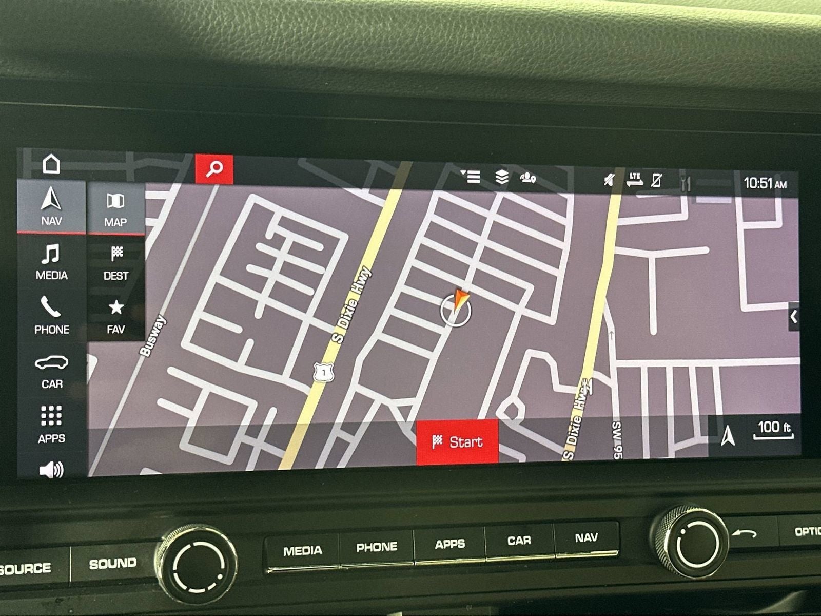 2020 Porsche Macan Base