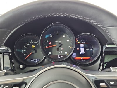 2020 Porsche Macan Base