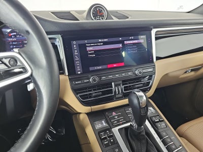 2020 Porsche Macan Base