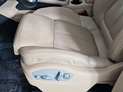 2020 Porsche Macan Base