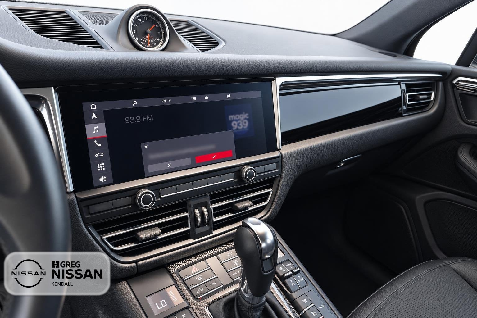 2021 Porsche Macan Base