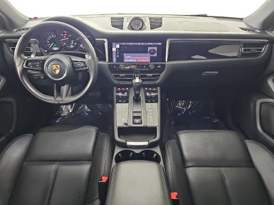 2022 Porsche Macan Base