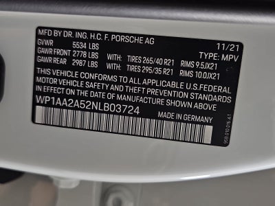2022 Porsche Macan Base