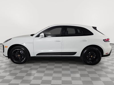 2022 Porsche Macan Base
