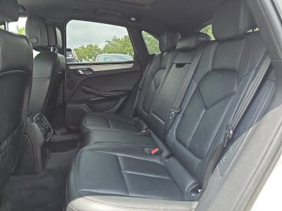 2023 Porsche Macan Base