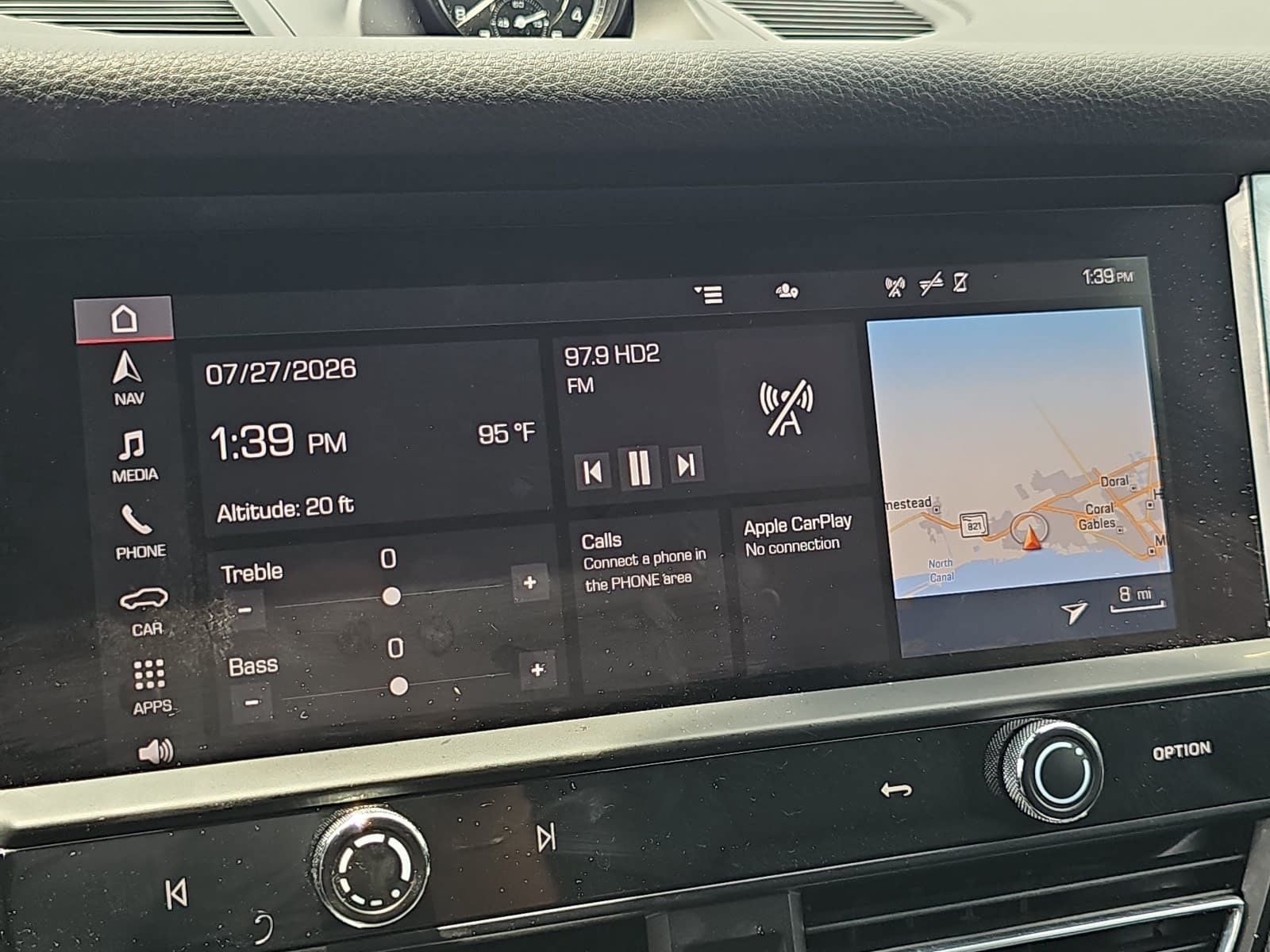 2023 Porsche Macan Base