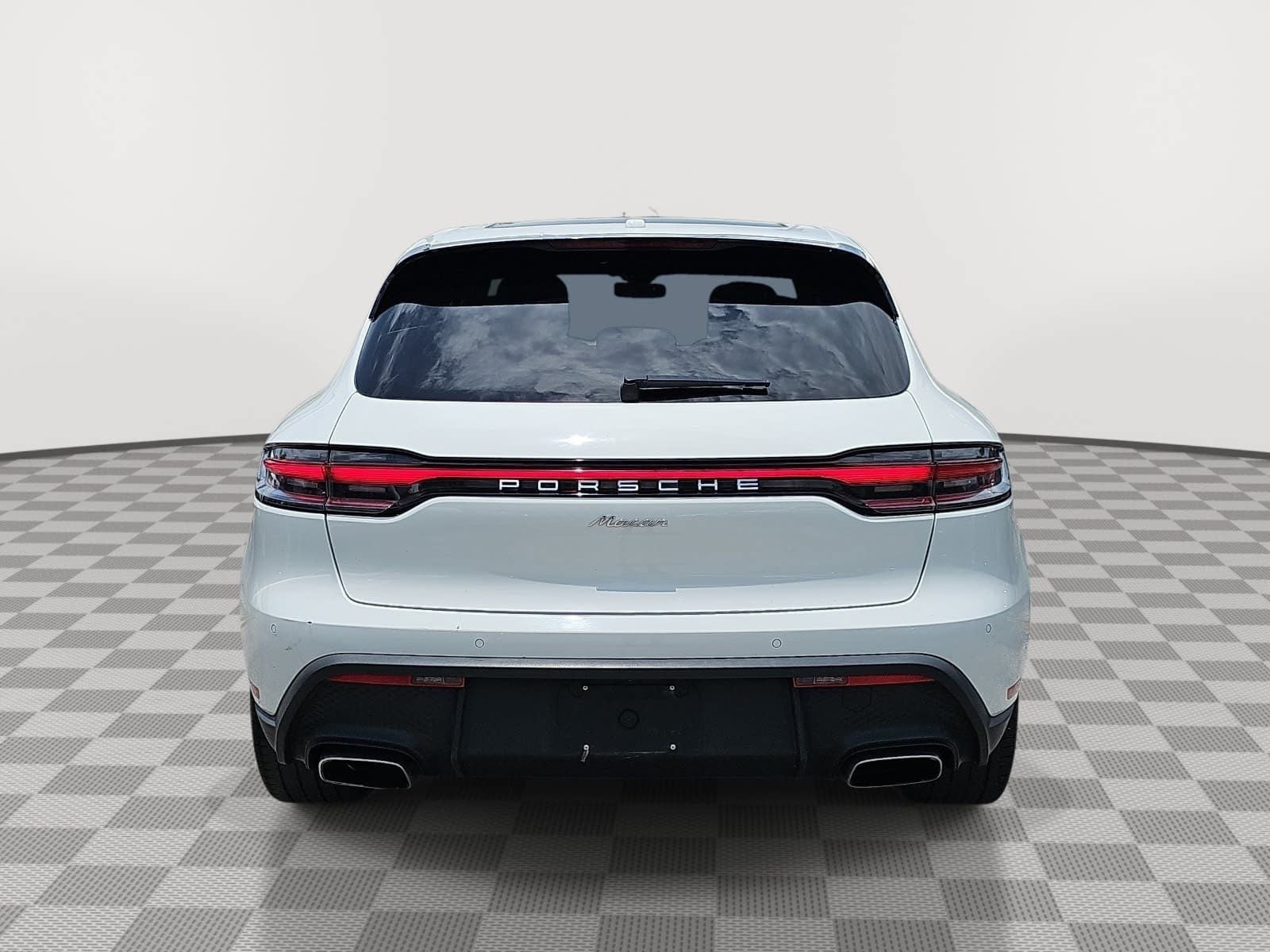 2023 Porsche Macan Base