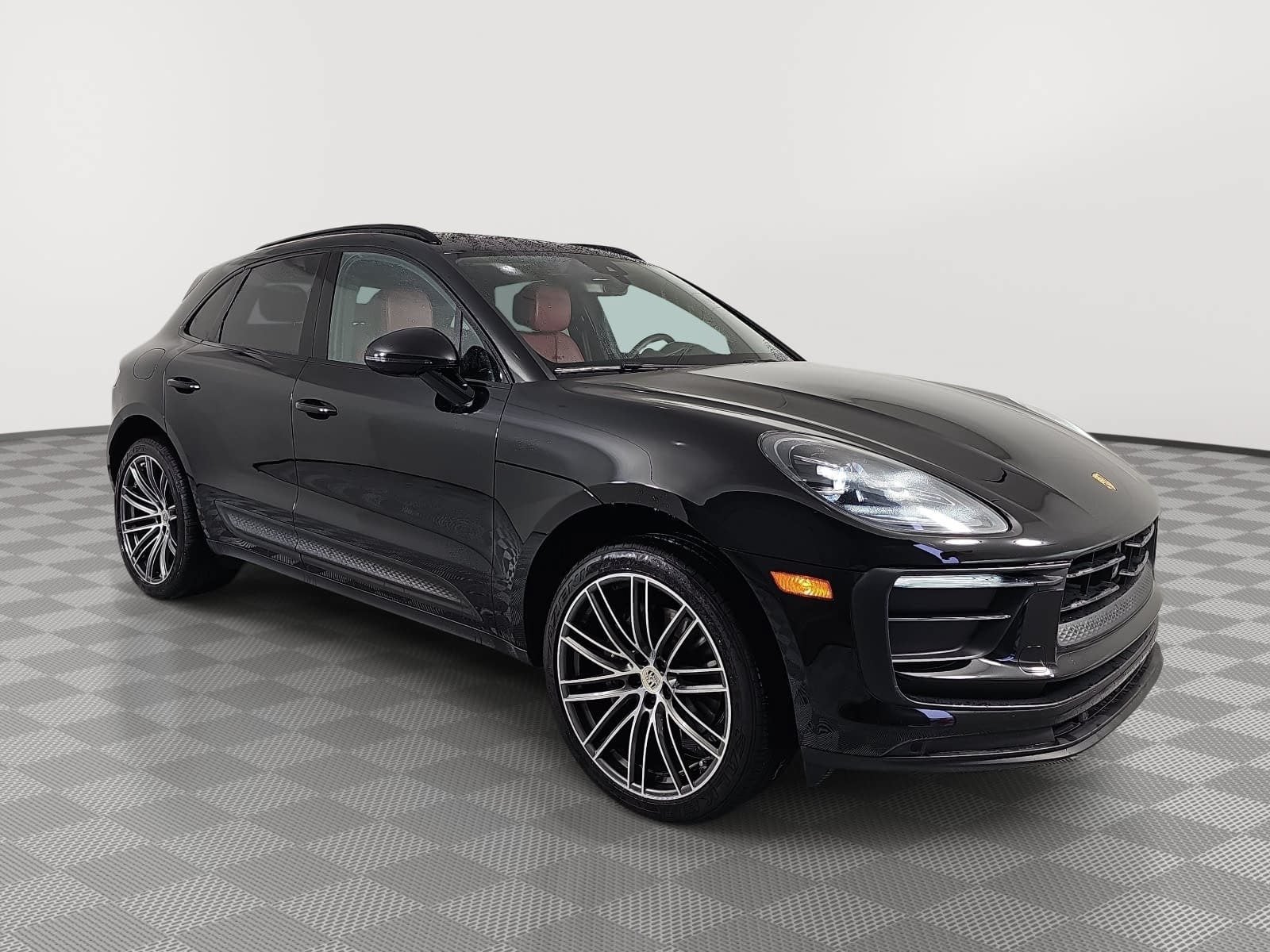 2023 Porsche Macan T