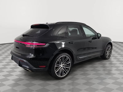 2023 Porsche Macan T