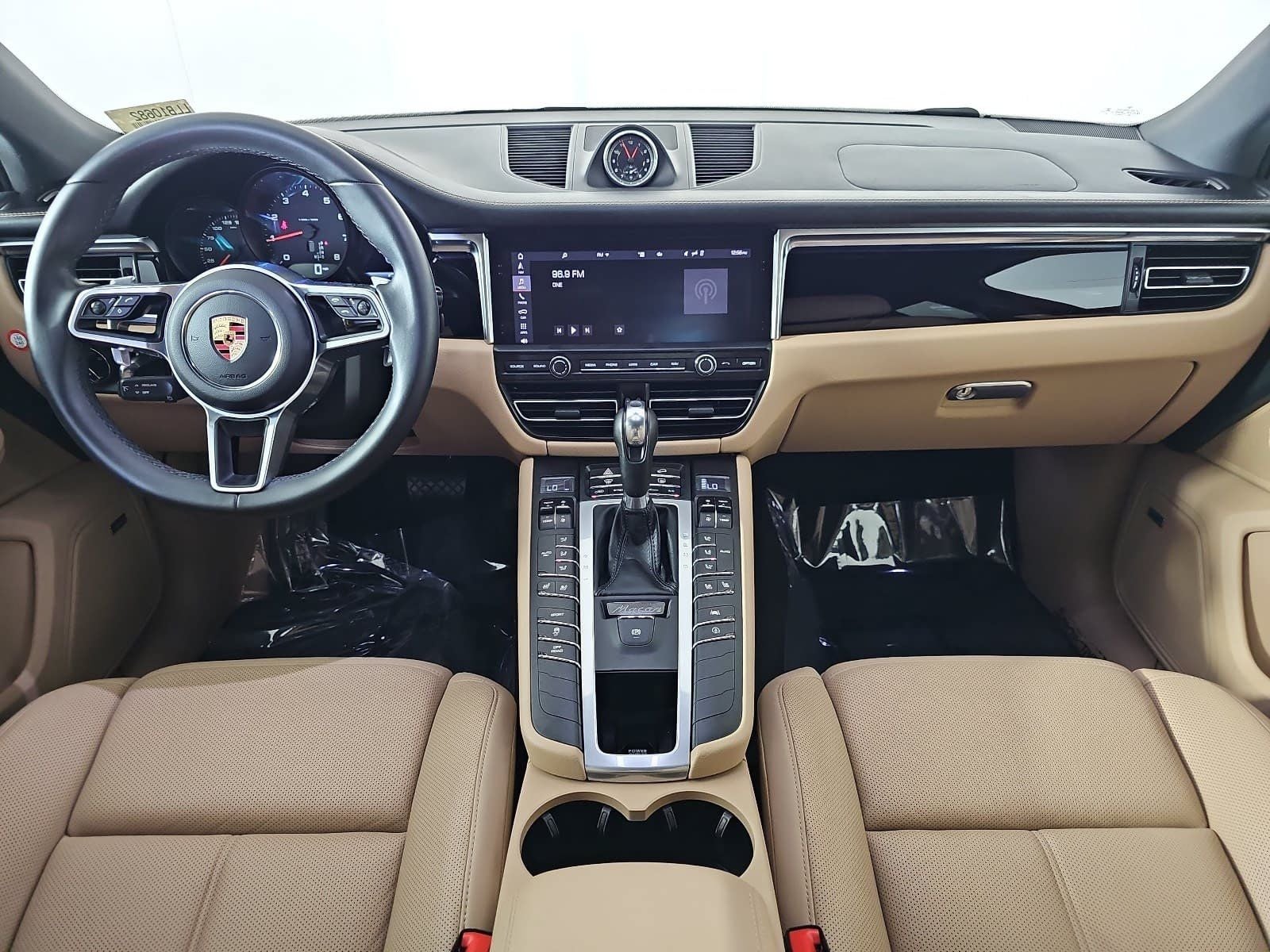2020 Porsche Macan Base