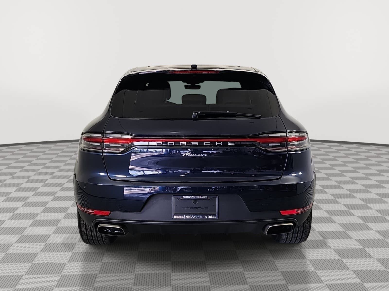 2020 Porsche Macan Base