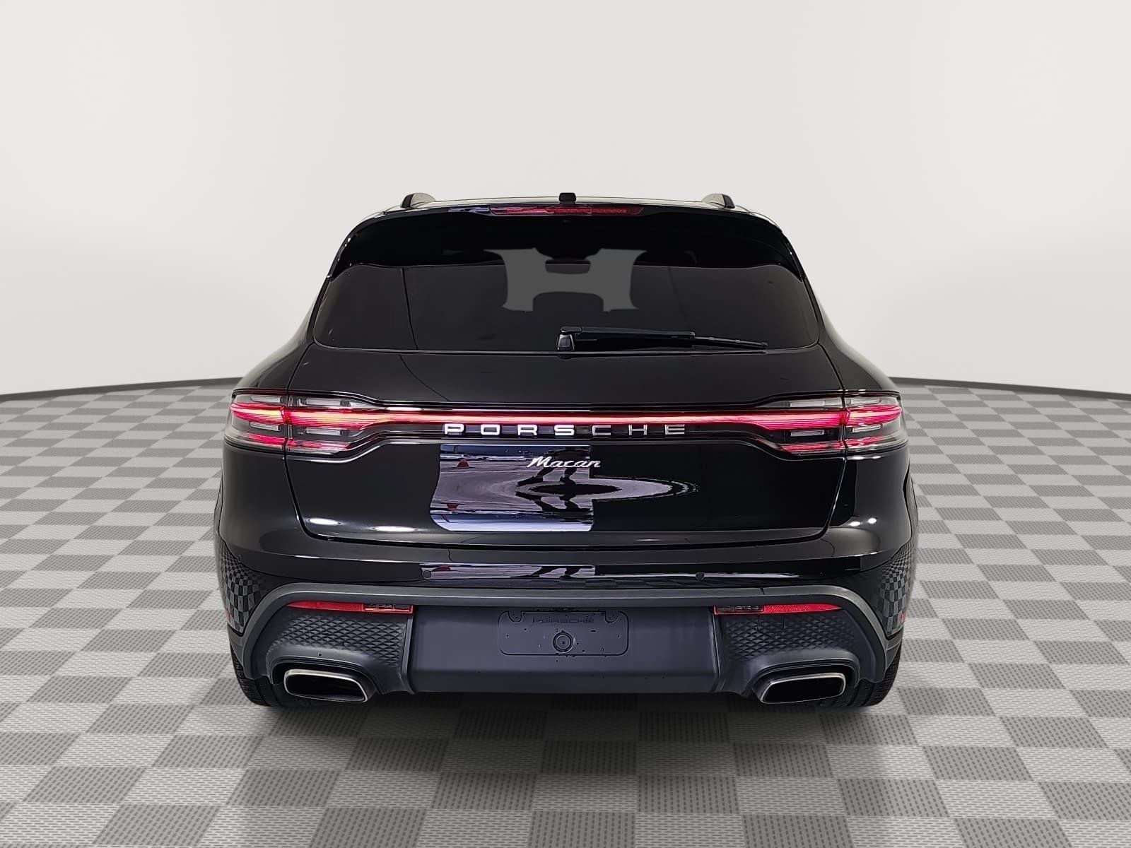 2024 Porsche Macan Base