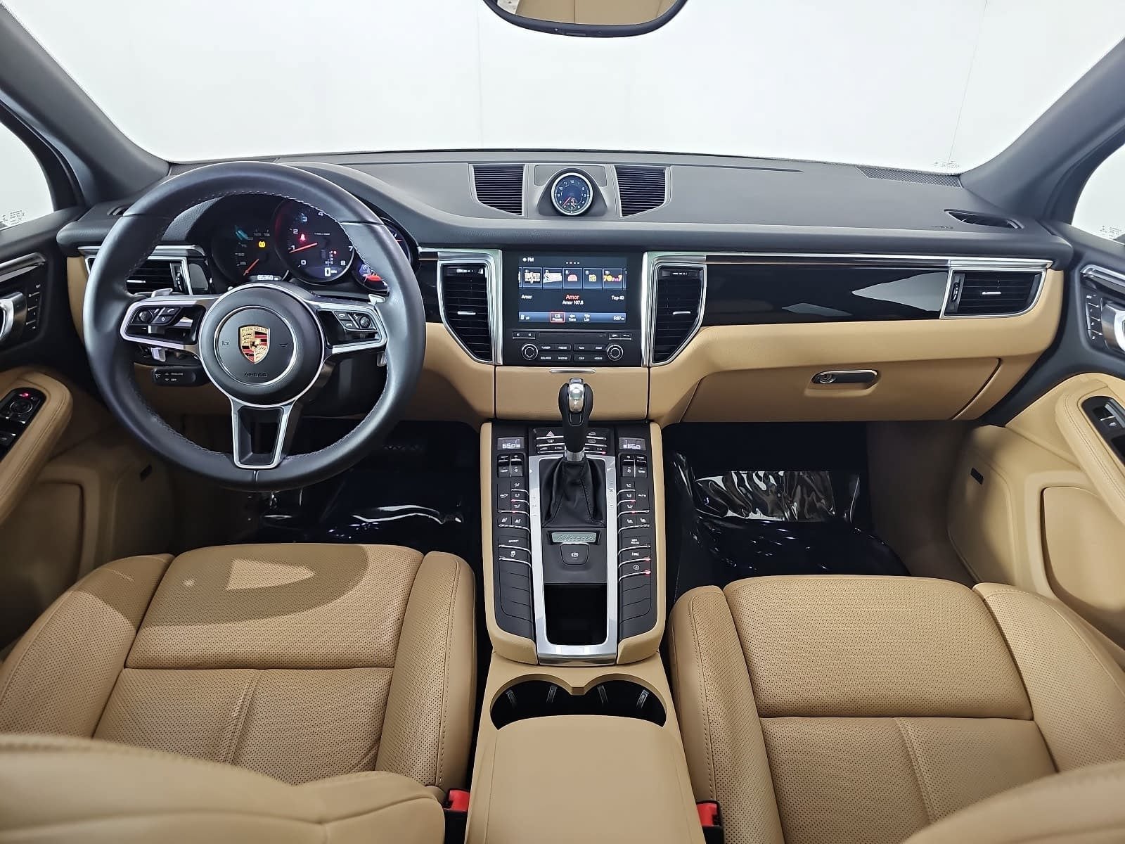 2018 Porsche Macan Base