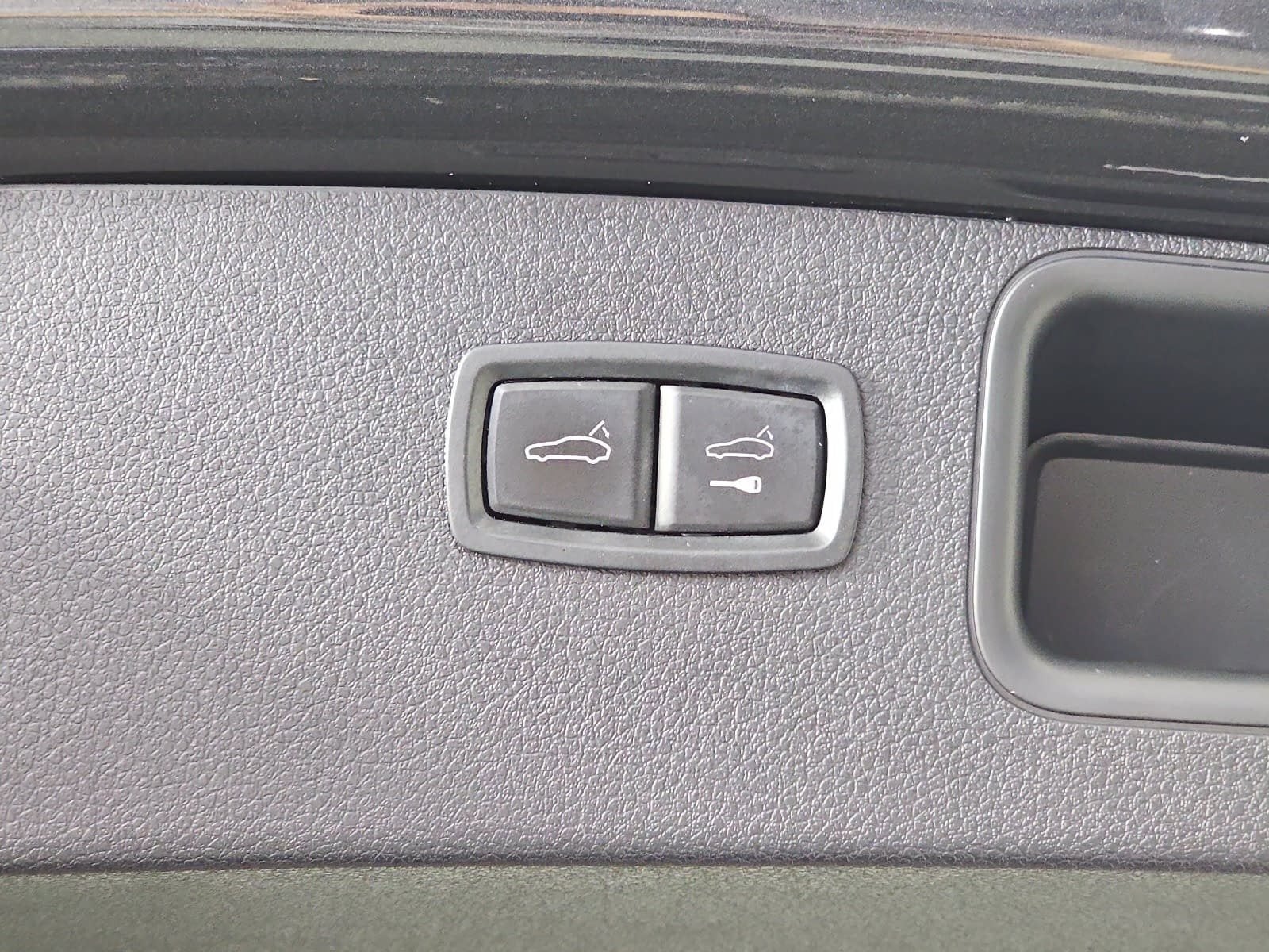 2018 Porsche Macan Base