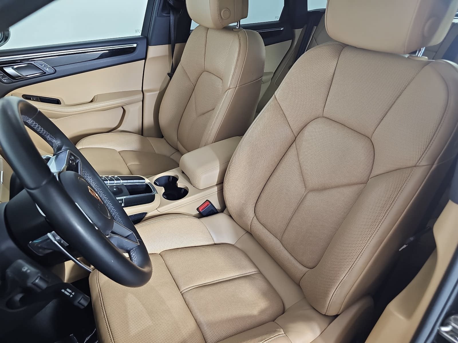 2018 Porsche Macan Base