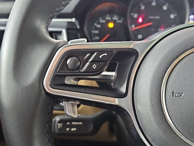 2018 Porsche Macan Base