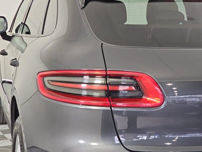 2018 Porsche Macan Base