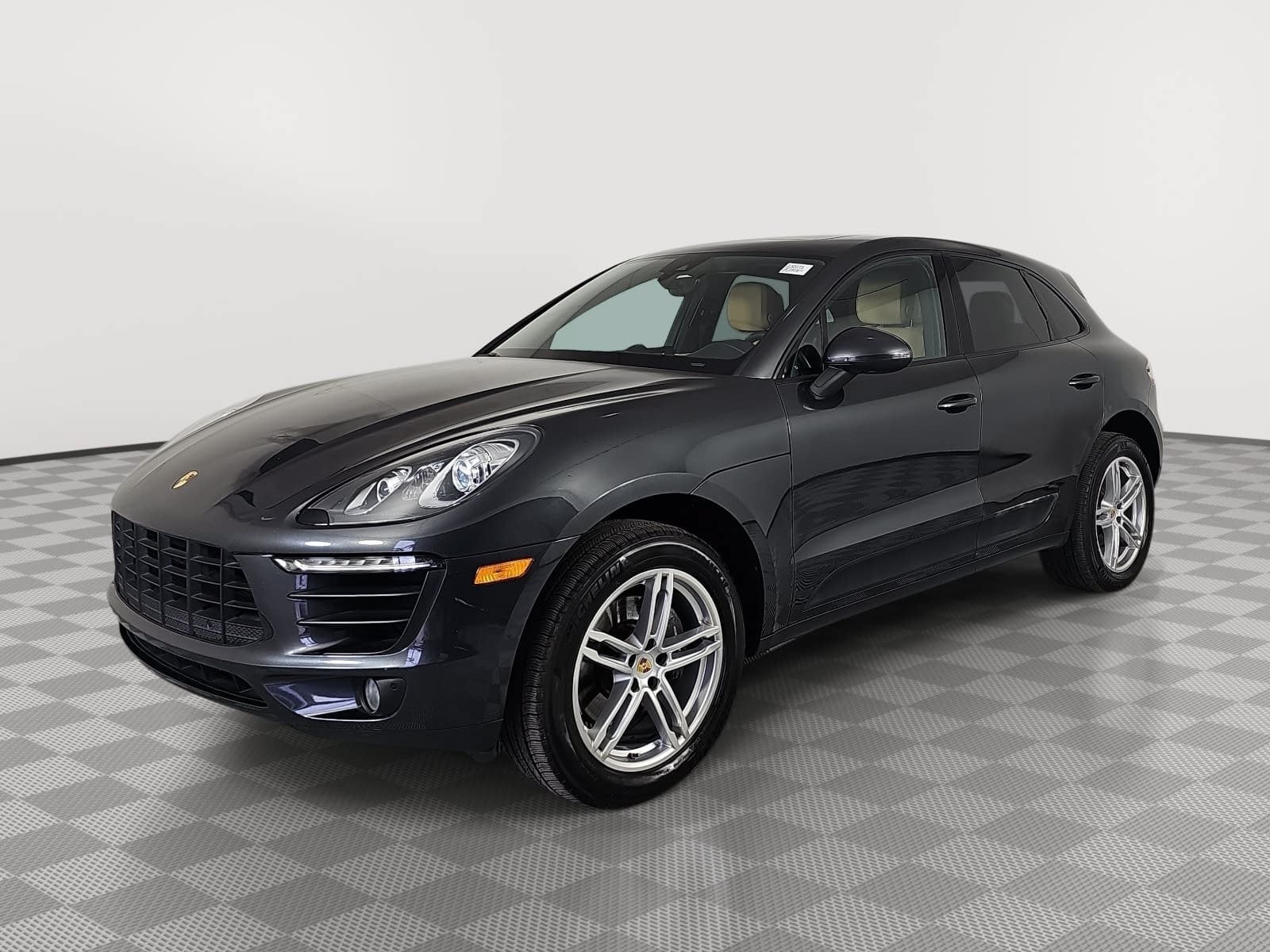 2018 Porsche Macan Base