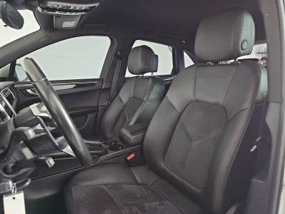 2018 Porsche Macan Base