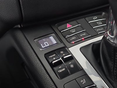 2018 Porsche Macan Base